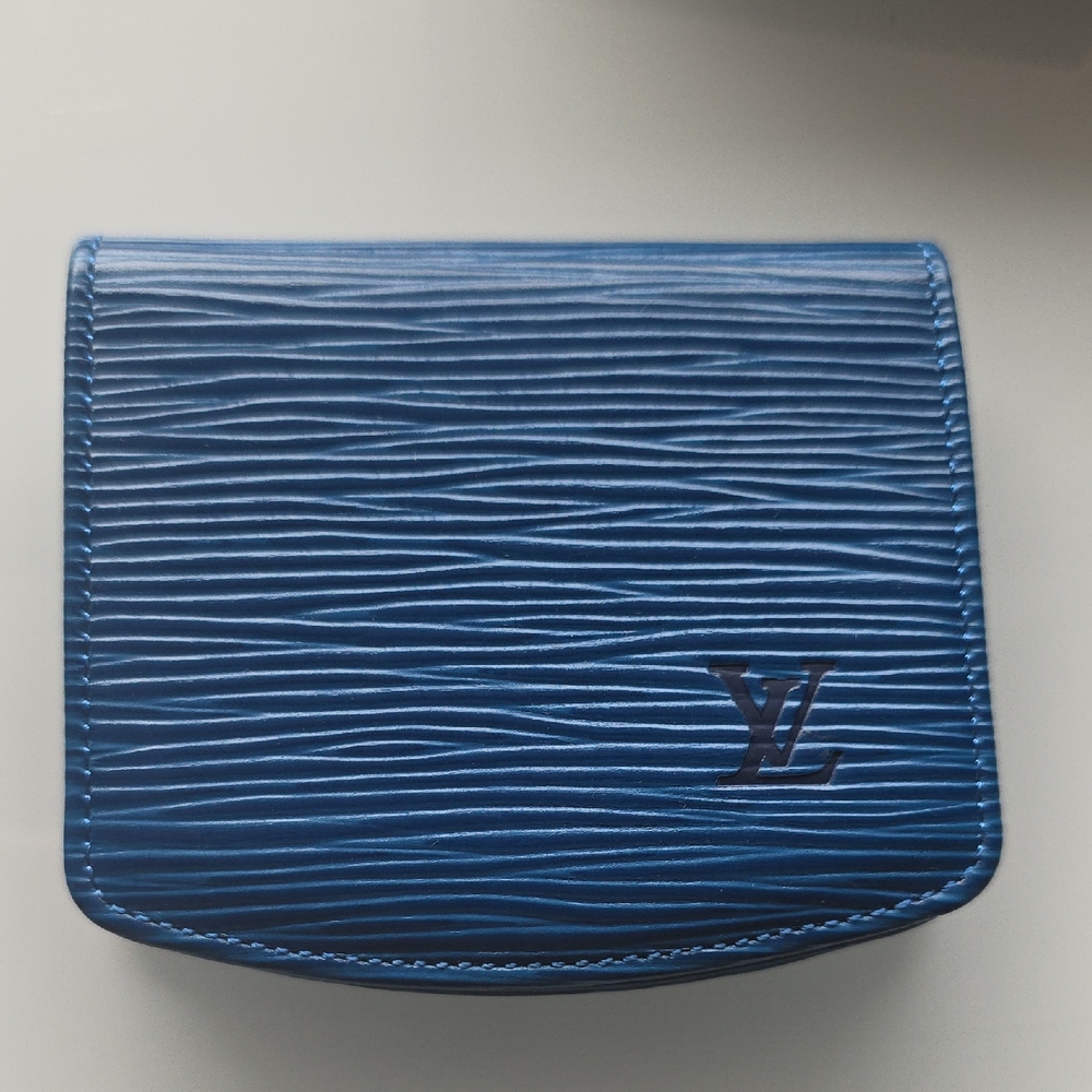 Authentic Louis Vuitton Blue Epi Leather Coin Case